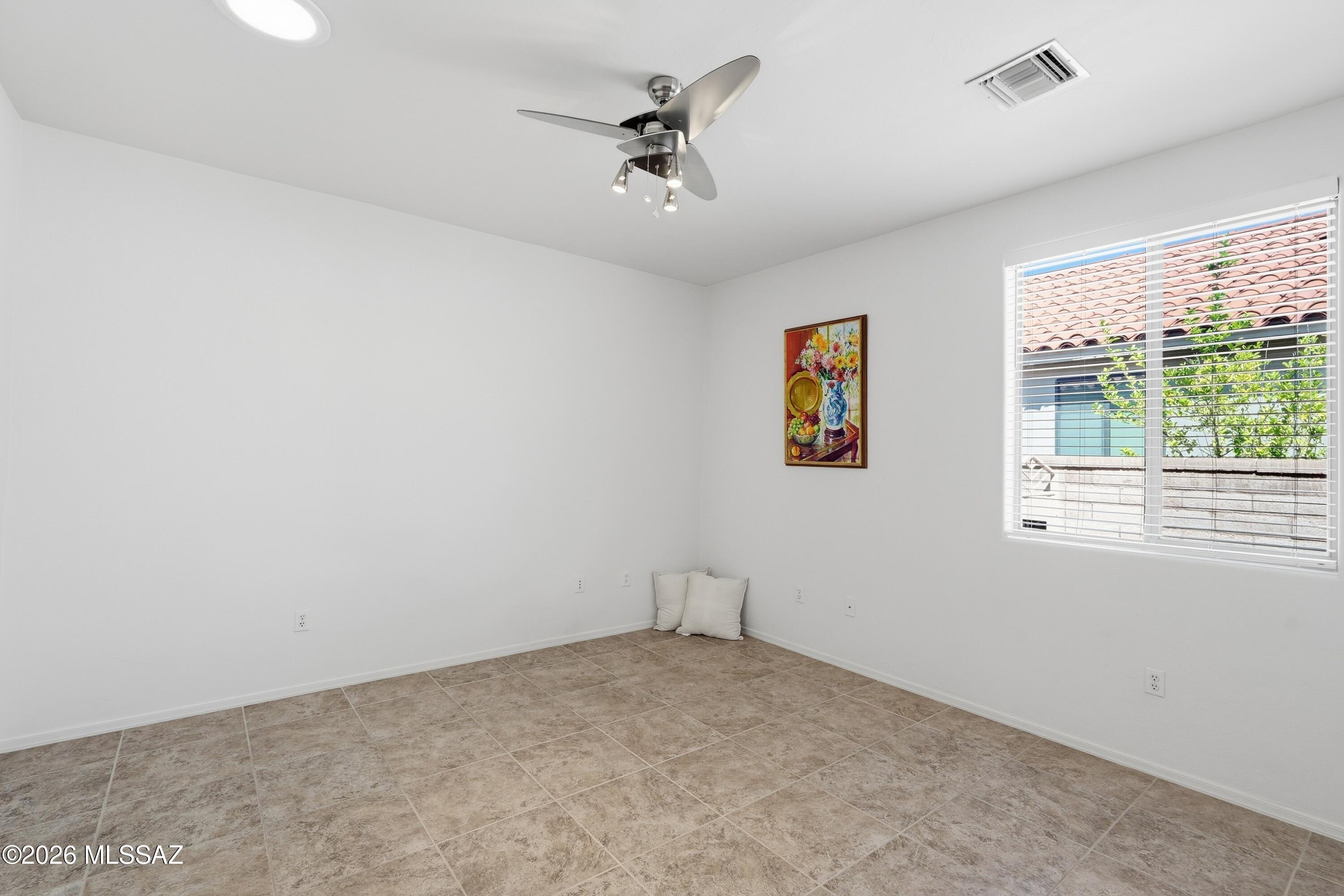 2845 North Vactor Ranch Place Tucson, AZ 85715 - Photo 26 of 41 Bedroom 3