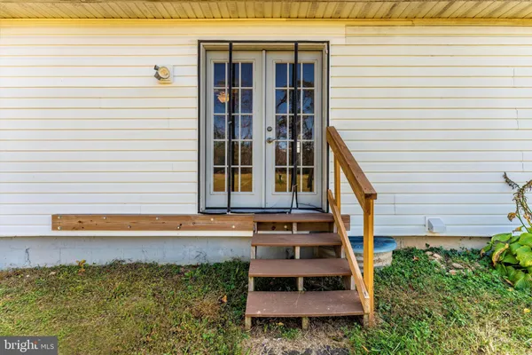 $2,850 | 4216 Sykesville Road, Unit A, Finksburg, MD 21048
