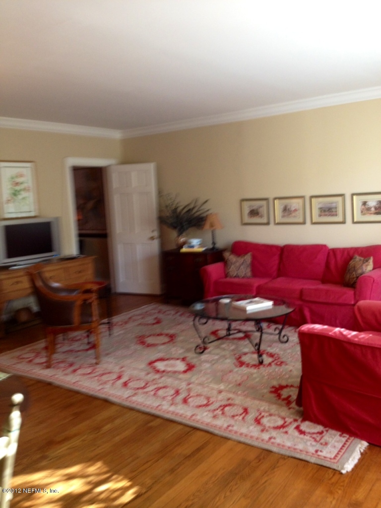 3225-3227 Riverside Avenue Jacksonville, FL 32205 - Photo 11 of 33 Family Room opens to Living Room