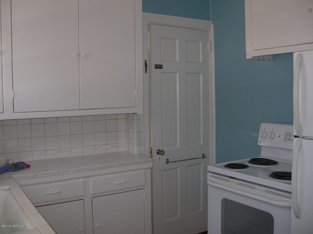 3225-3227 Riverside Avenue Jacksonville, FL 32205 - Photo 31 of 33 Upstairs Kitchen View 2