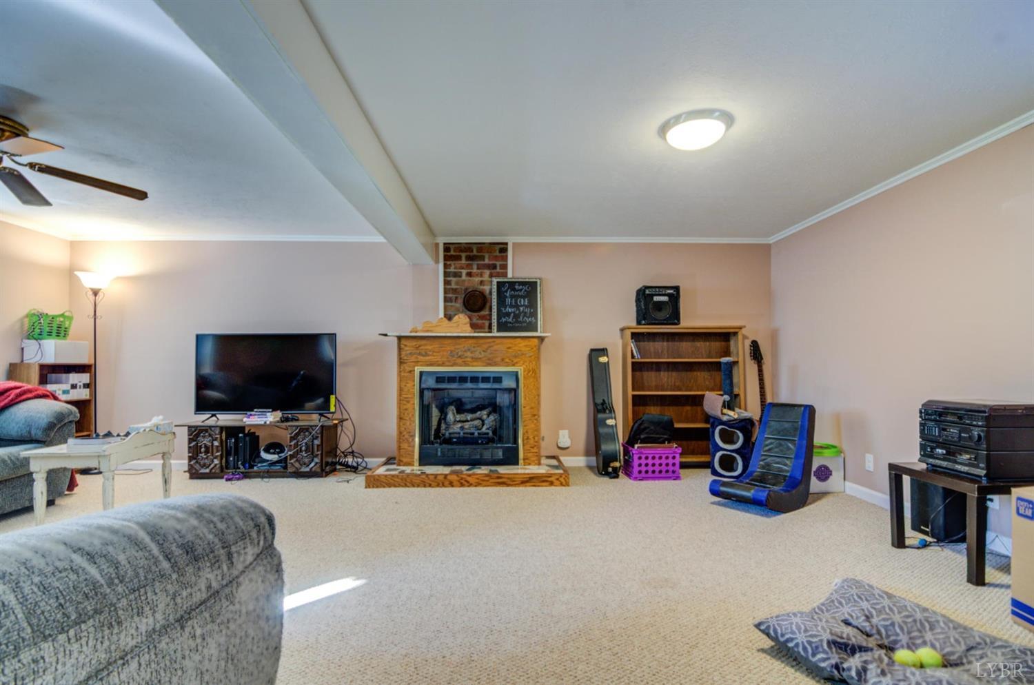 389 Burgess Road Madison Heights, VA 24572 - Photo 14 of 35 Gallery Image 14