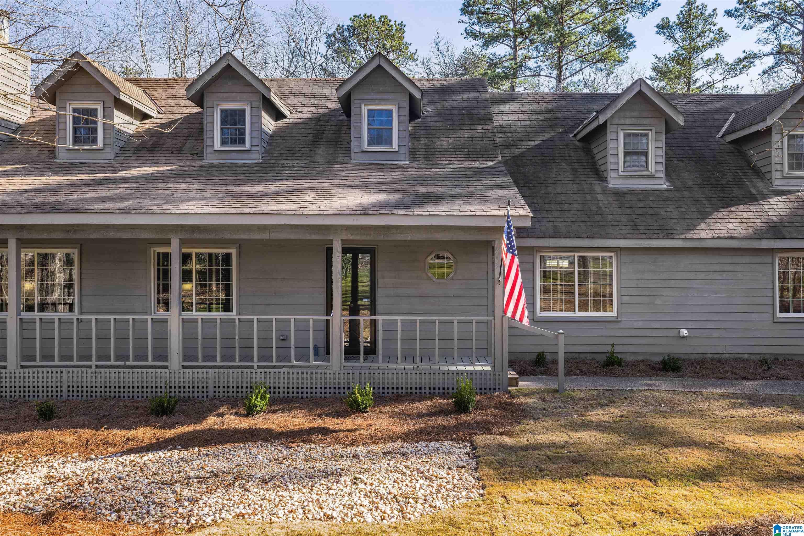 174 Willow Ridge Drive Pelham, AL 35124 - Photo 4 of 47