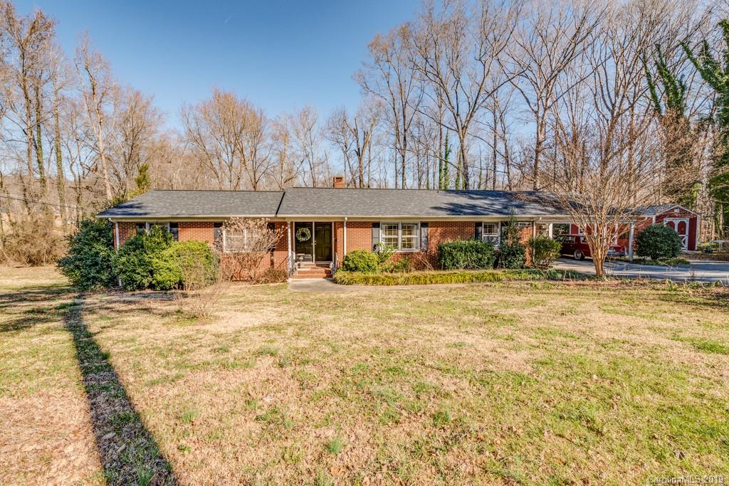 9100 Hood Road Charlotte, NC 28215 - Photo 1 of 25 Gallery Image 1