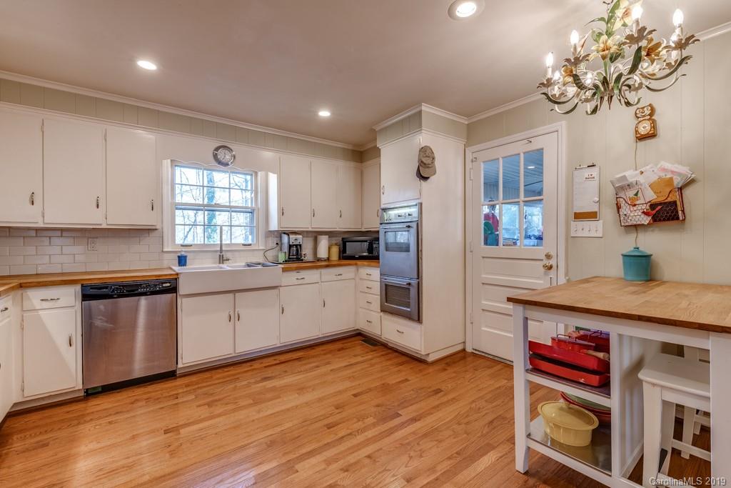 9100 Hood Road Charlotte, NC 28215 - Photo 11 of 25 Gallery Image 11