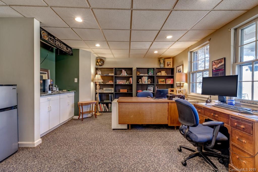 9100 Hood Road Charlotte, NC 28215 - Photo 20 of 25 Gallery Image 20