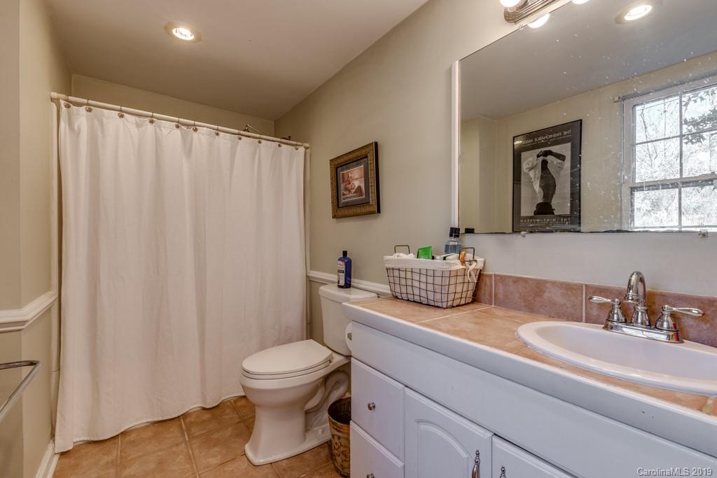 9100 Hood Road Charlotte, NC 28215 - Photo 23 of 25 Gallery Image 23