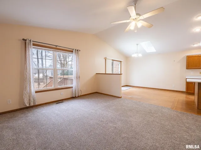 $249,900 | 4306 West Carrousel Lane, Peoria, IL 61615