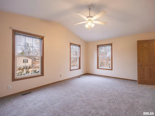 $249,900 | 4306 West Carrousel Lane, Peoria, IL 61615