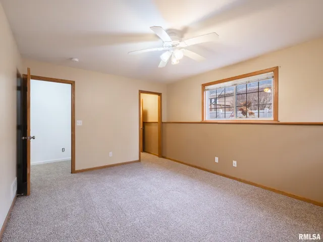 $249,900 | 4306 West Carrousel Lane, Peoria, IL 61615