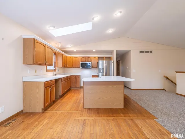 $249,900 | 4306 West Carrousel Lane, Peoria, IL 61615