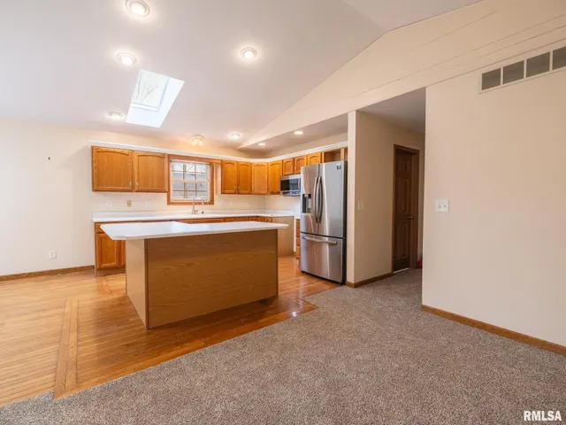 $249,900 | 4306 West Carrousel Lane, Peoria, IL 61615