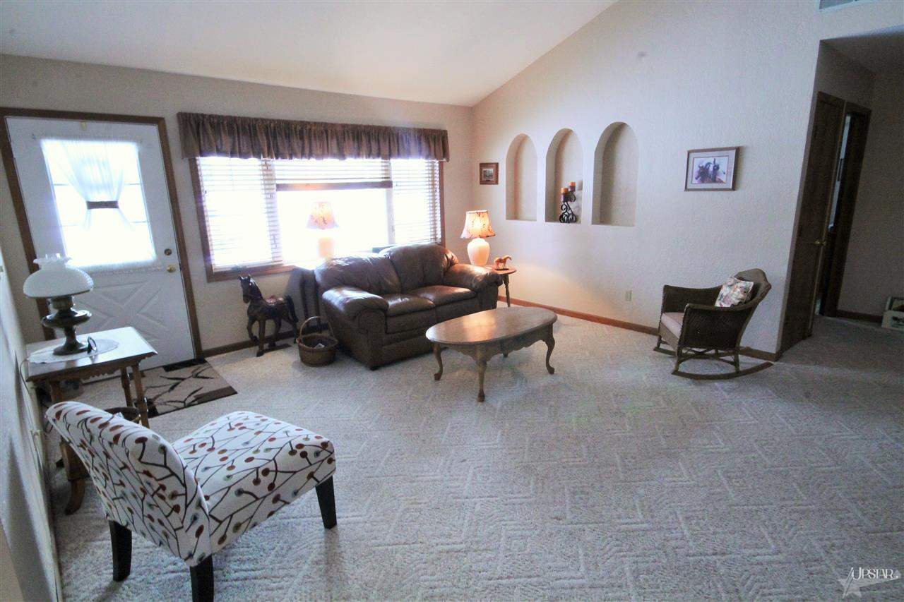 227 East Till Road Fort Wayne, IN 46825 - Photo 9 of 30 Gallery Image 9