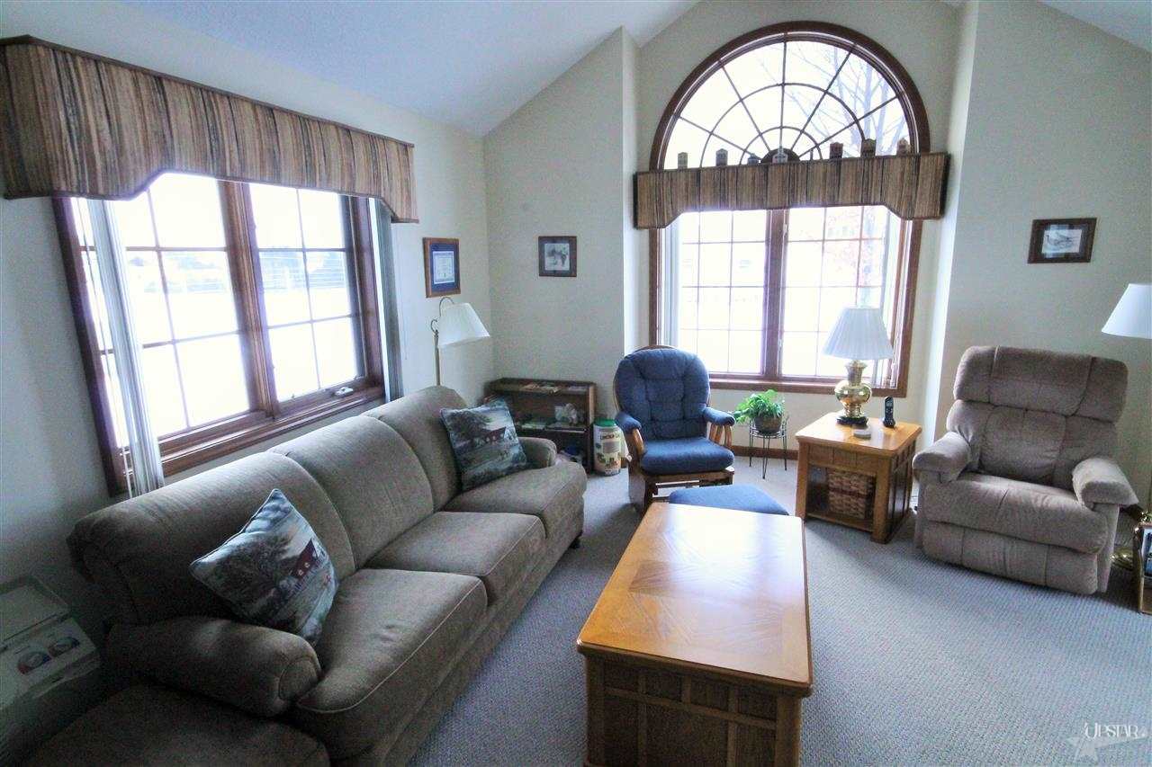 227 East Till Road Fort Wayne, IN 46825 - Photo 10 of 30 Gallery Image 10