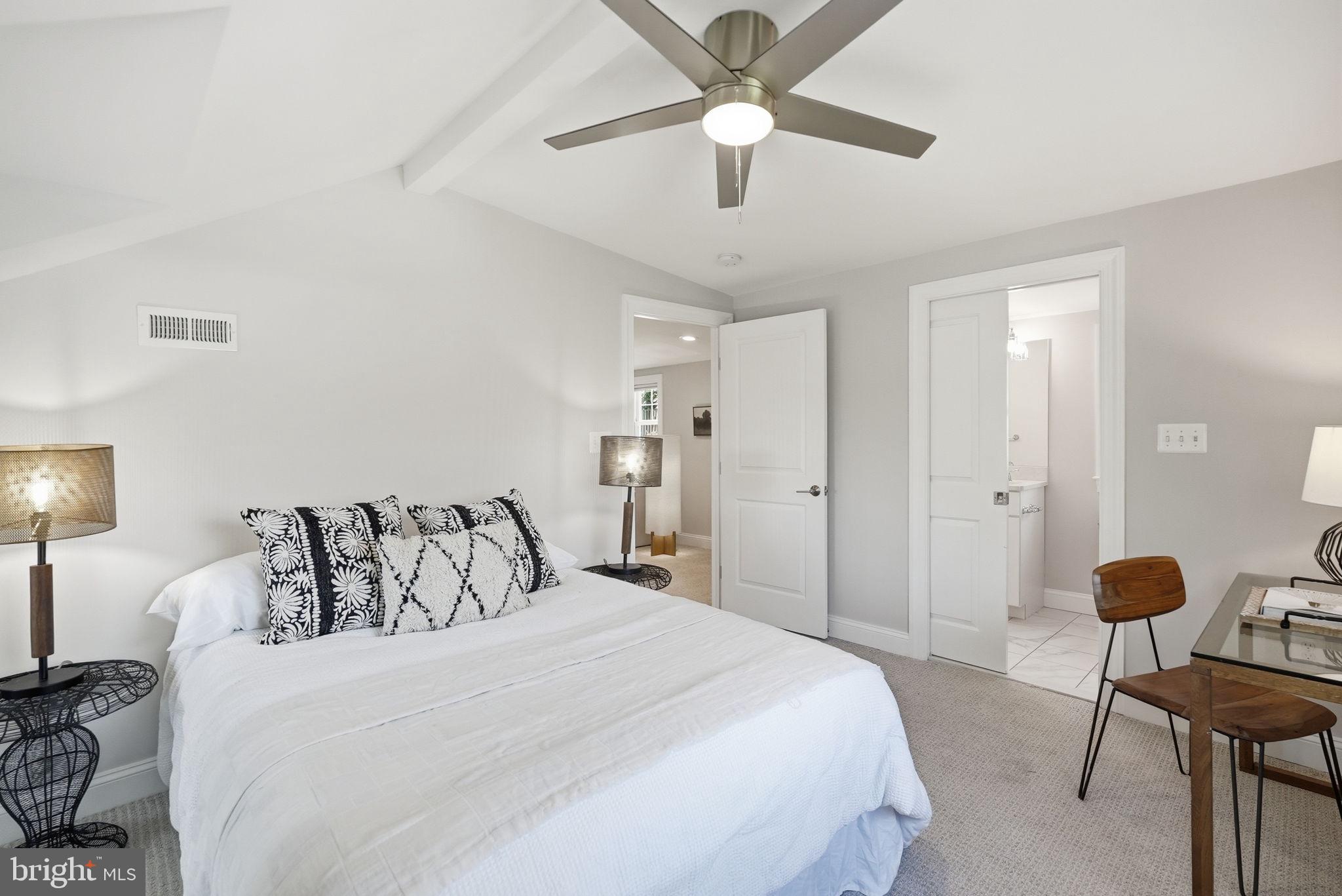 408 Skyhill Road Alexandria, VA 22314 - Photo 29 of 41