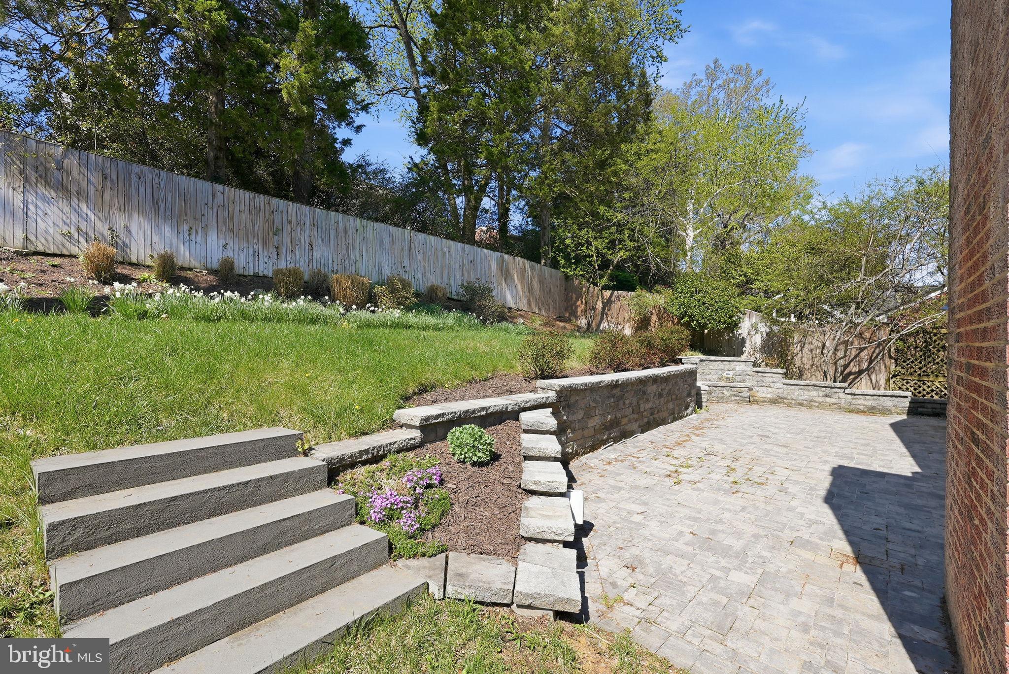 408 Skyhill Road Alexandria, VA 22314 - Photo 35 of 41