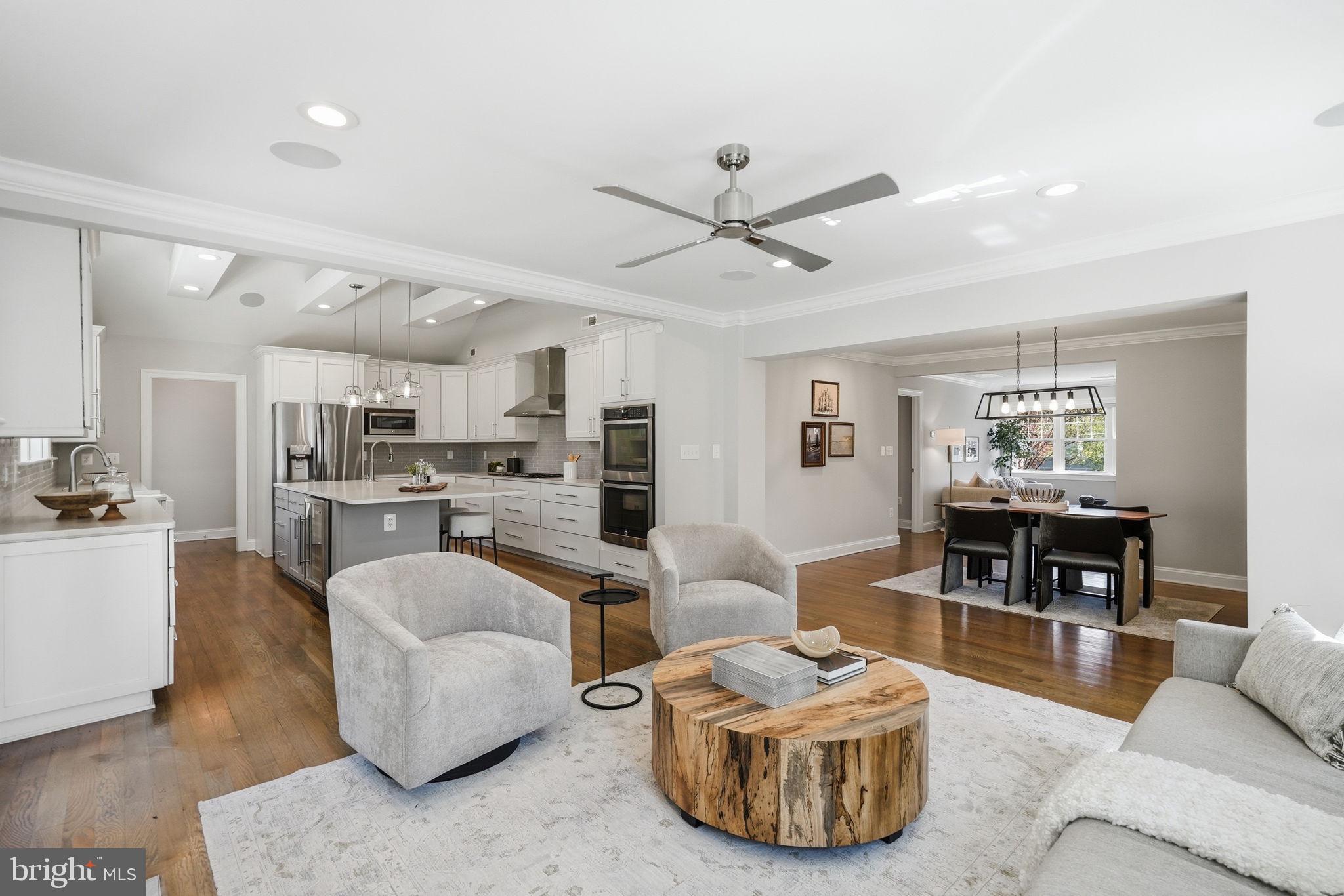 408 Skyhill Road Alexandria, VA 22314 - Photo 9 of 41