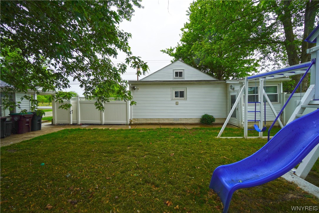 3163 Baker Road Orchard Park, NY 14127 - Photo 28 of 42