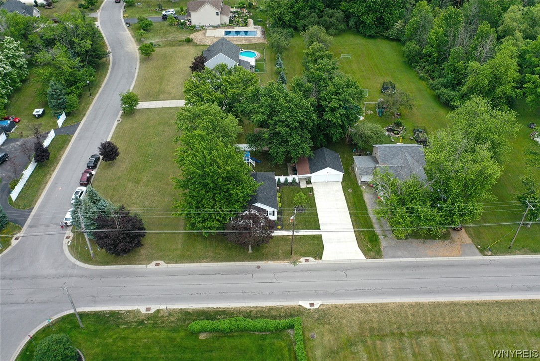 3163 Baker Road Orchard Park, NY 14127 - Photo 3 of 42