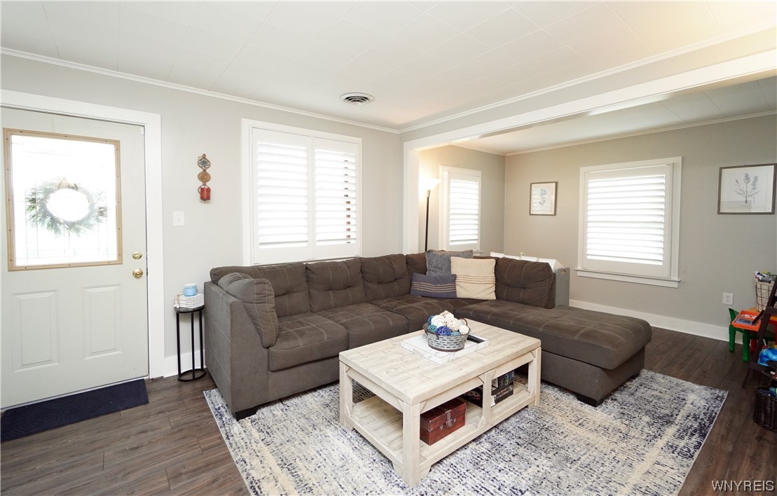 3163 Baker Road Orchard Park, NY 14127 - Photo 5 of 42