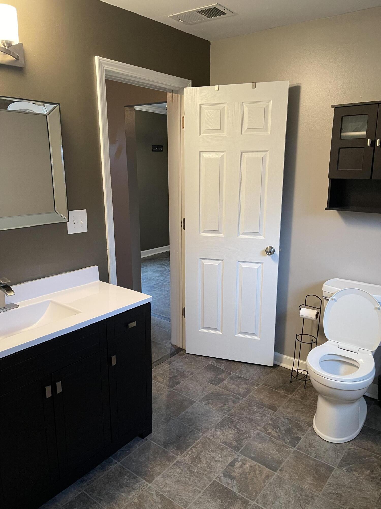 25460 Van Horn Road Flat Rock, MI 48134 - Photo 12 of 55 IMG_6283