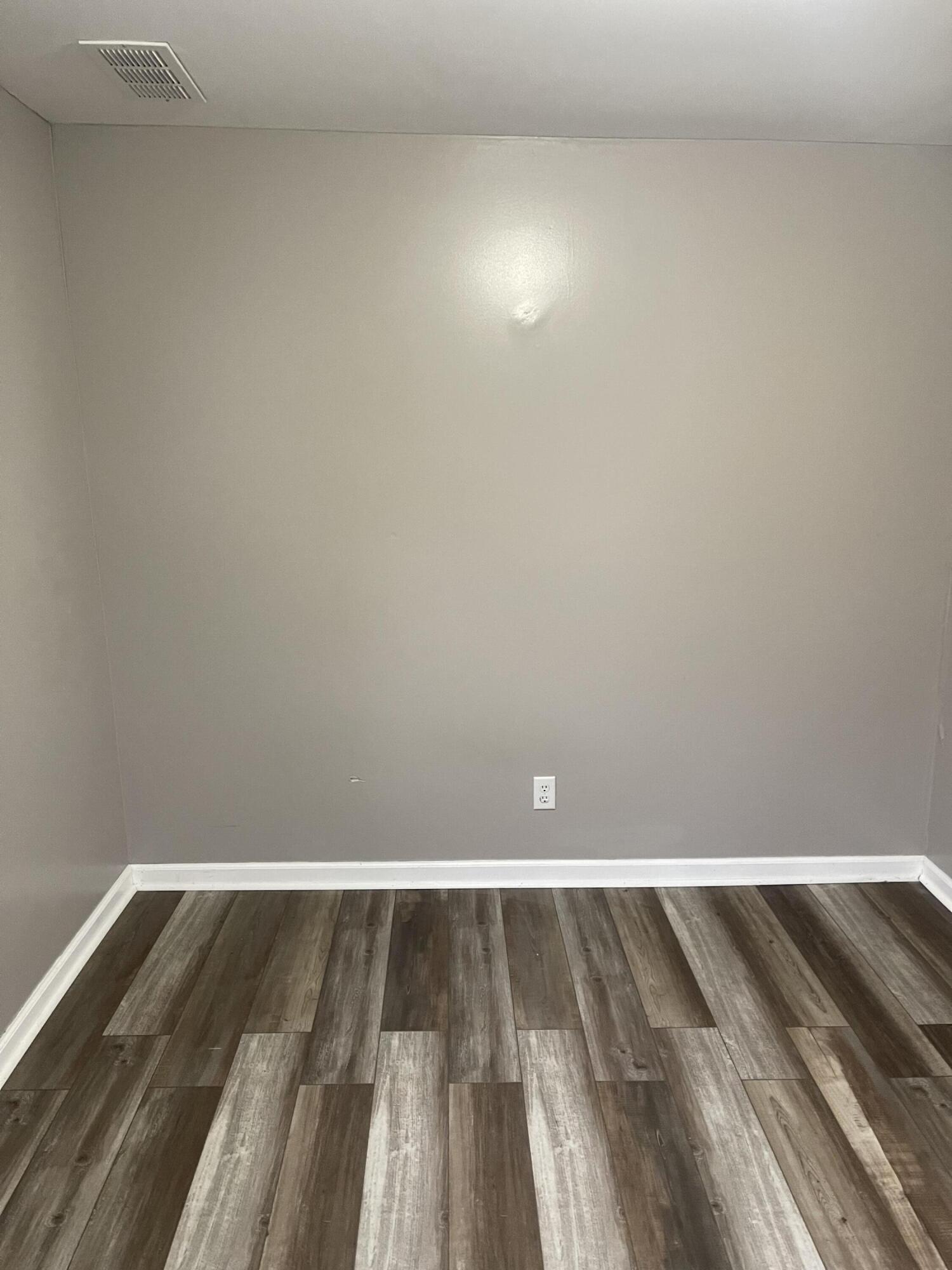 25460 Van Horn Road Flat Rock, MI 48134 - Photo 21 of 55 IMG_6297