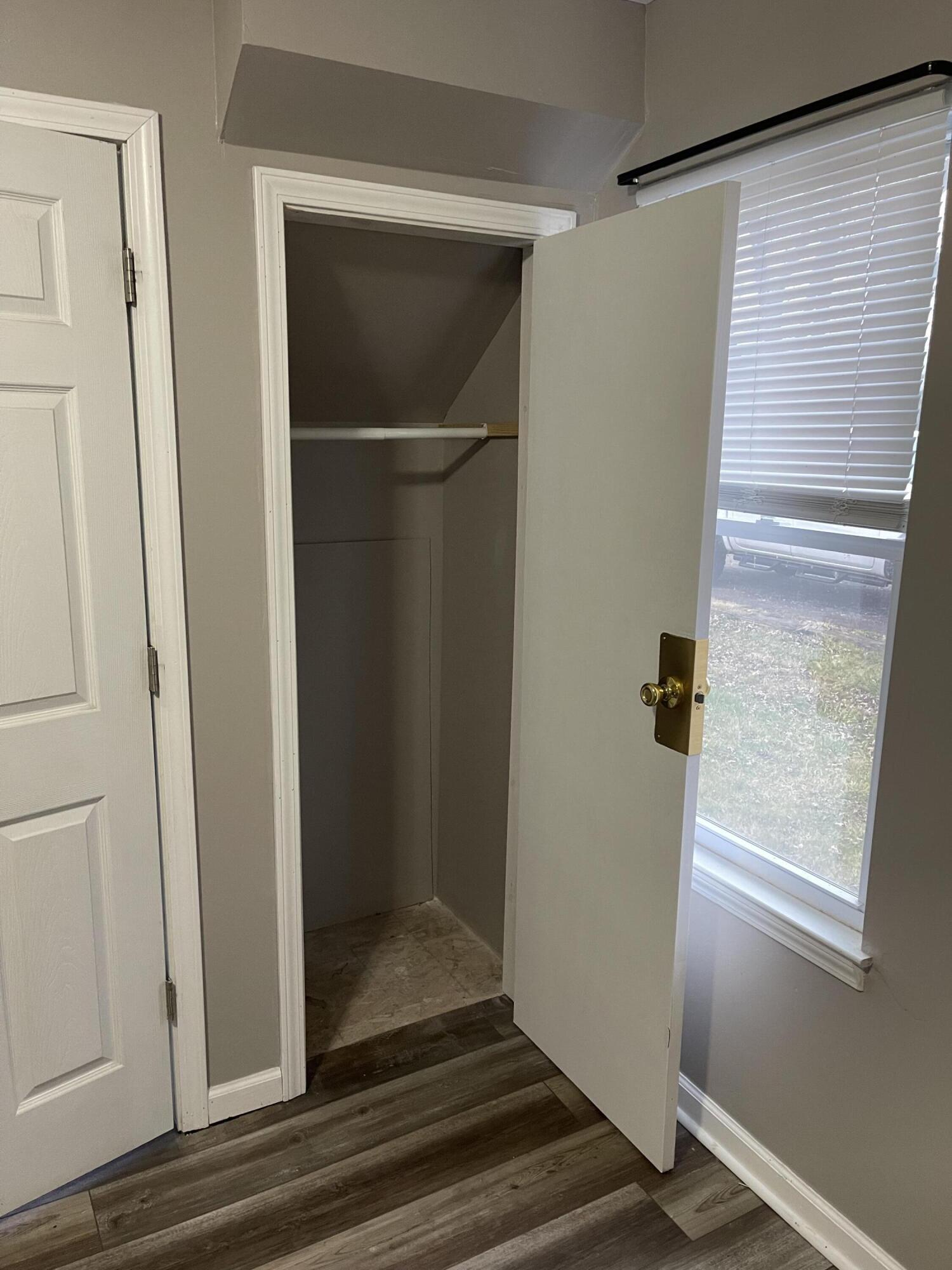 25460 Van Horn Road Flat Rock, MI 48134 - Photo 22 of 55 IMG_6296