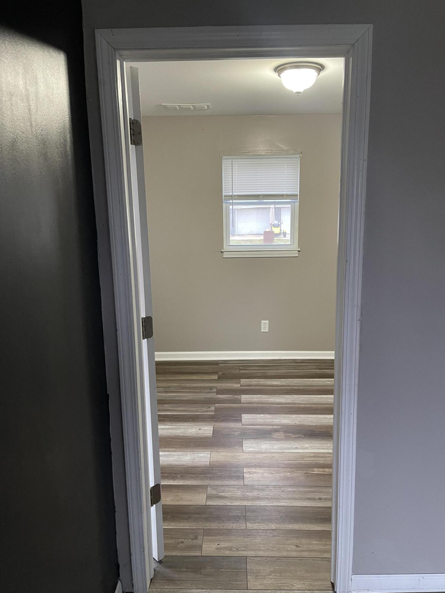25460 Van Horn Road Flat Rock, MI 48134 - Photo 23 of 55 IMG_6298