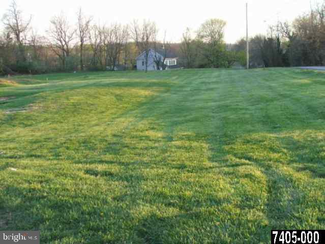 843 Graffius Road, Unit 127 York, PA 17404 - Photo 1 of 1 Gallery Image 1