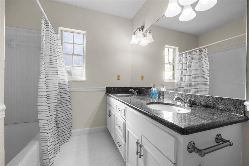 2110 Northwest 46th Street Gainesville, FL 32605 - Photo 19 of 31