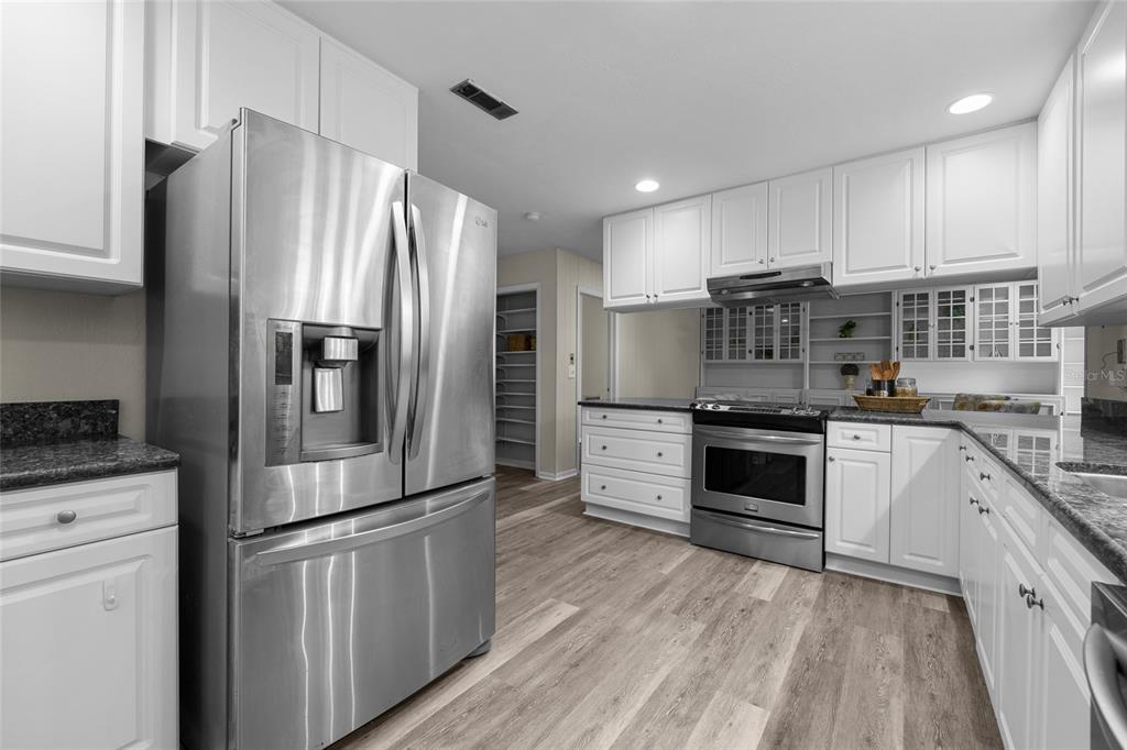 2110 Northwest 46th Street Gainesville, FL 32605 - Photo 6 of 31