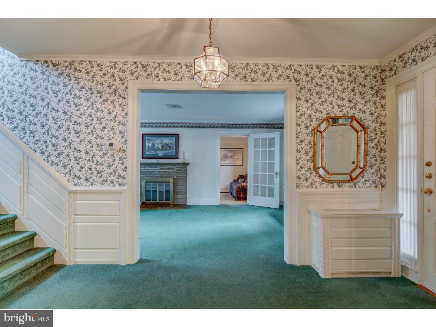101 Lantoga Road Wayne, PA 19087 - Photo 5 of 21 Hallway