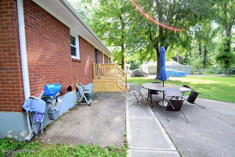 4307 Lambert Road Louisville, KY 40219 - Photo 32 of 34 DSC_0470