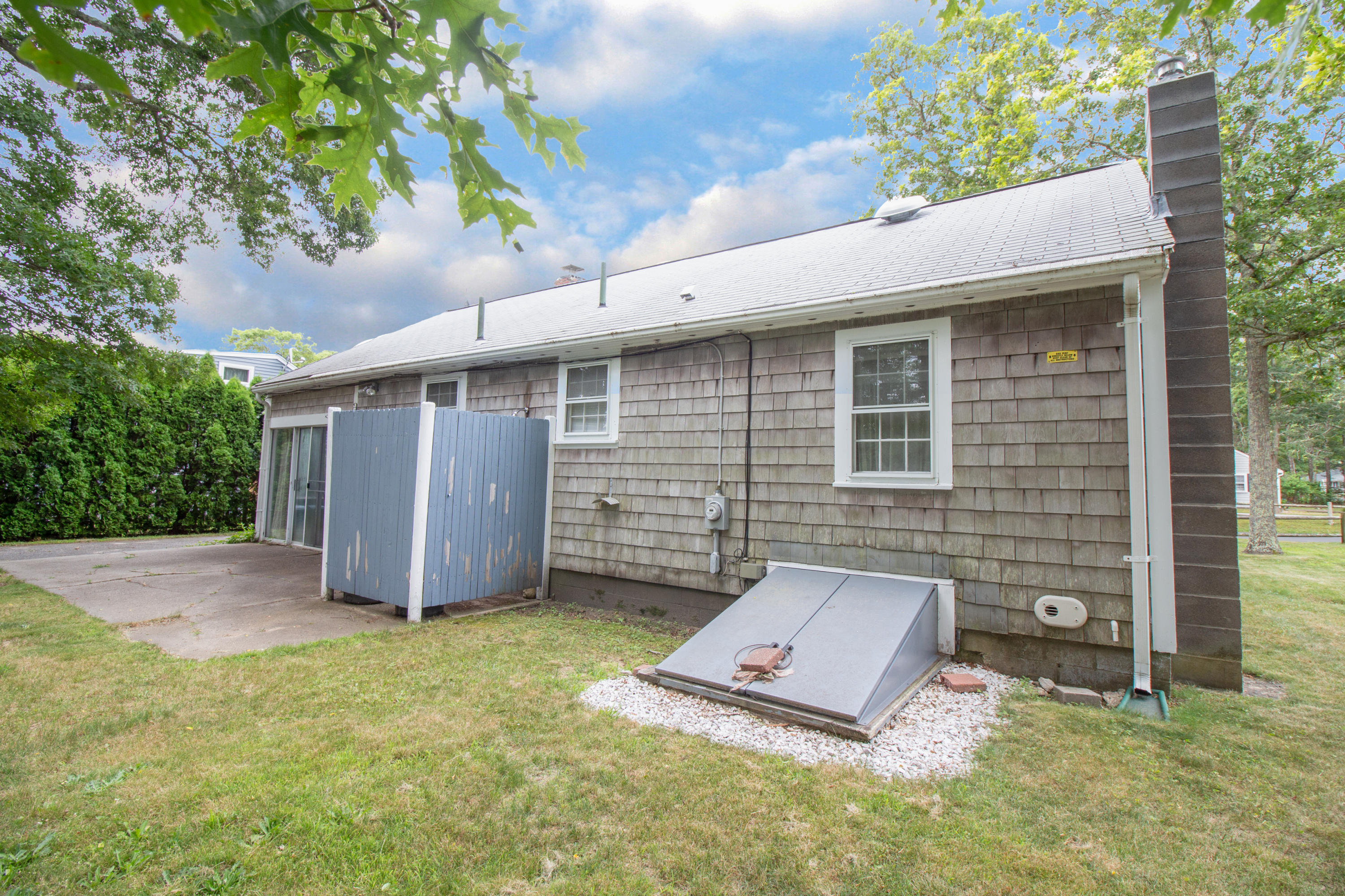 52 Farm Hill Road Centerville, MA 02632 - Photo 25 of 29 a view of a backyard
