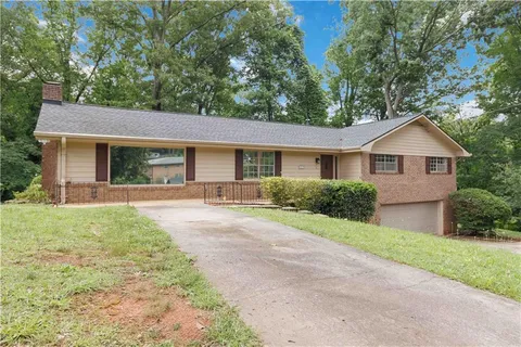 $400,000 | 3279 Guynelle Drive Northeast, Marietta, GA 30066