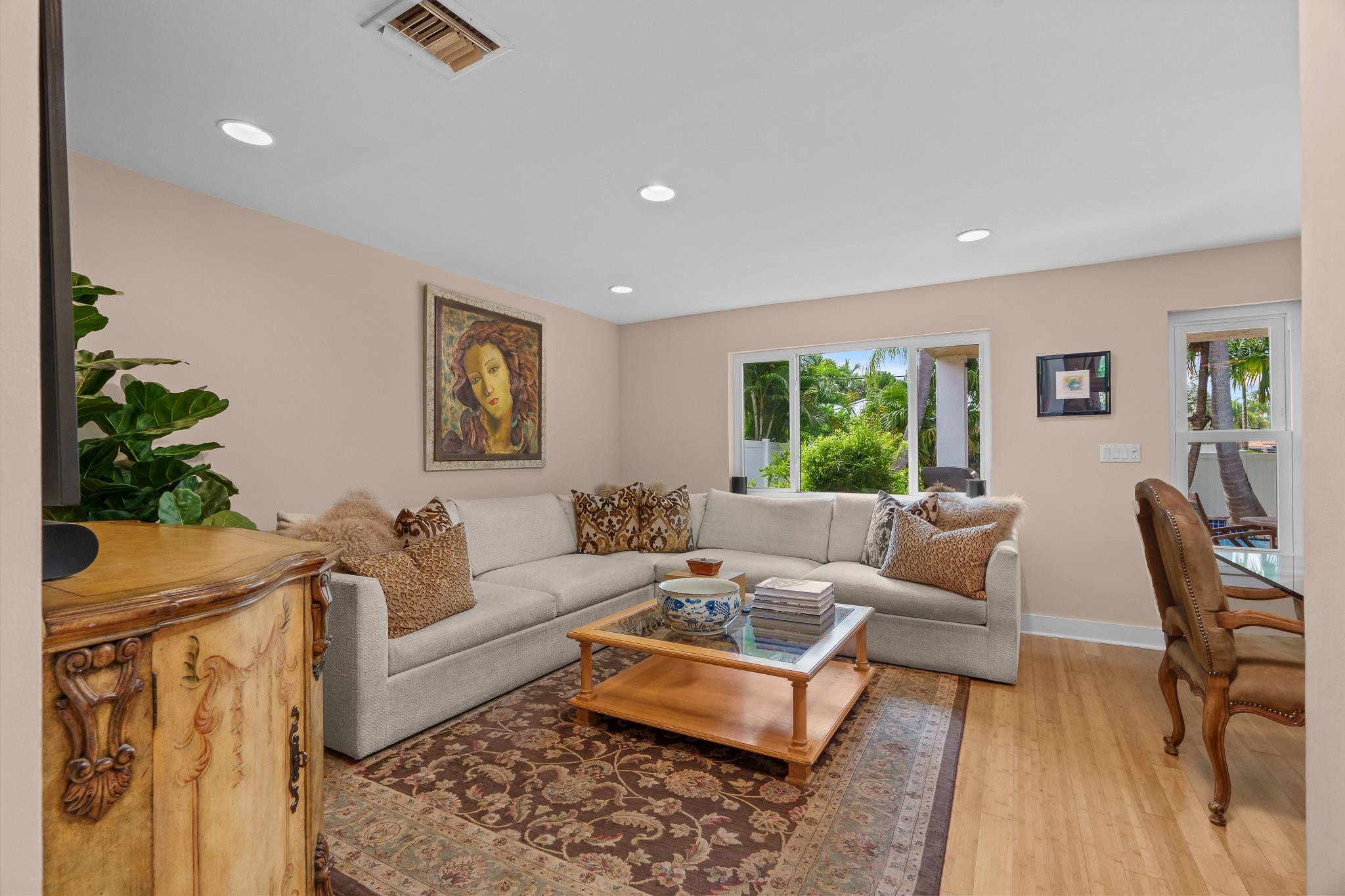 615 North Victoria Park Road Fort Lauderdale, FL 33304 - Photo 15 of 77 Photo 15