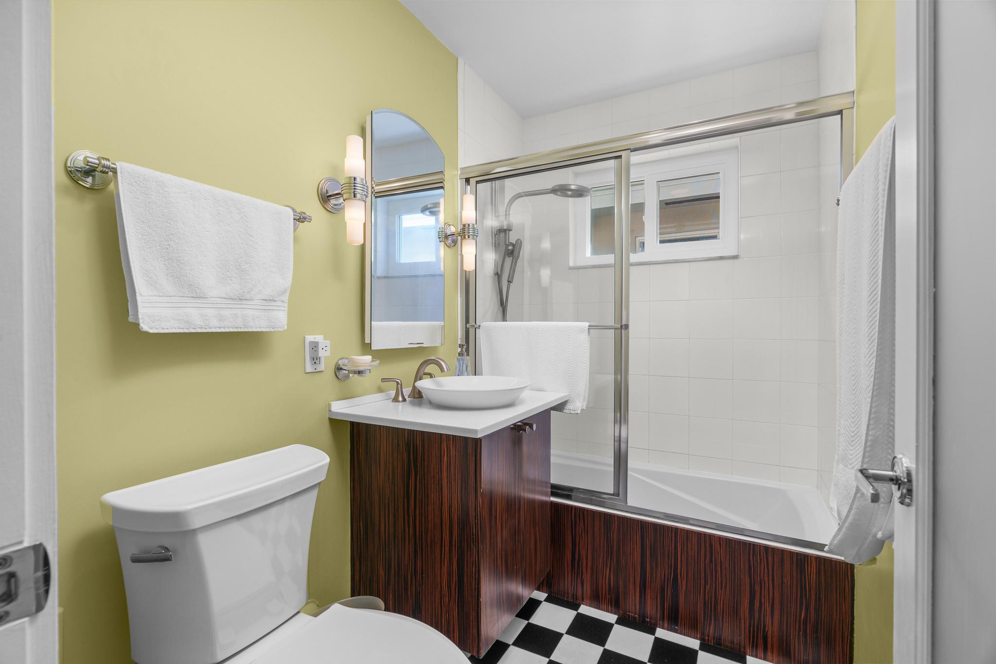 615 North Victoria Park Road Fort Lauderdale, FL 33304 - Photo 24 of 77 Photo 24