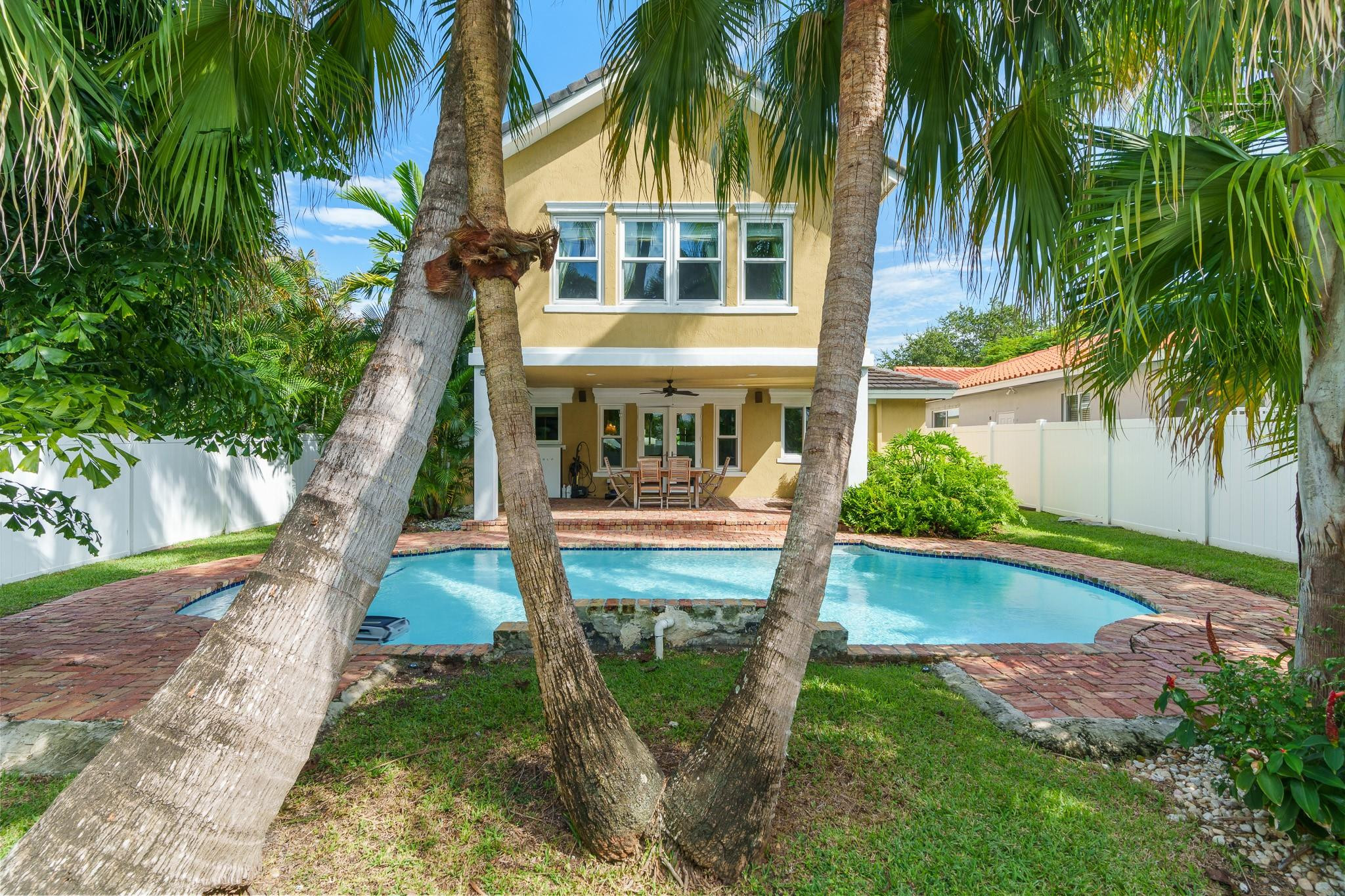615 North Victoria Park Road Fort Lauderdale, FL 33304 - Photo 52 of 77 Photo 52