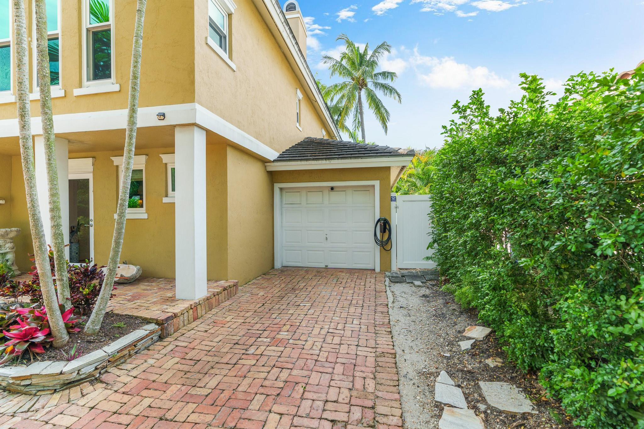 615 North Victoria Park Road Fort Lauderdale, FL 33304 - Photo 67 of 77 Photo 67