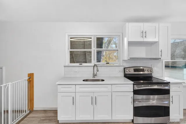 $3,200 | 36 Swezey Place, Monroe, NY 10950