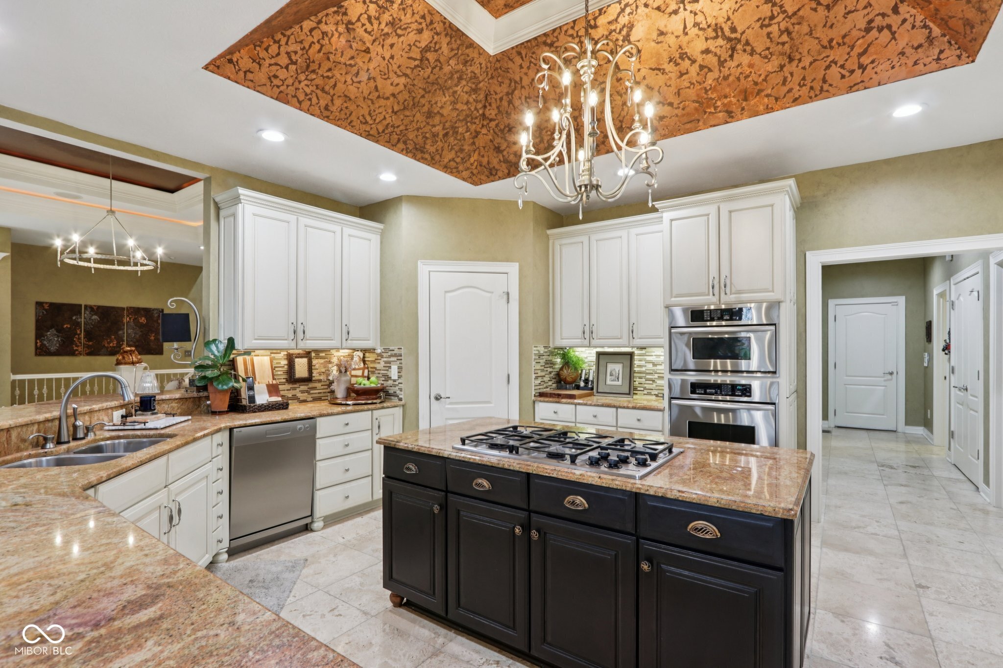 14575 Geist Ridge Drive Fishers, IN 46040 - Photo 9 of 75