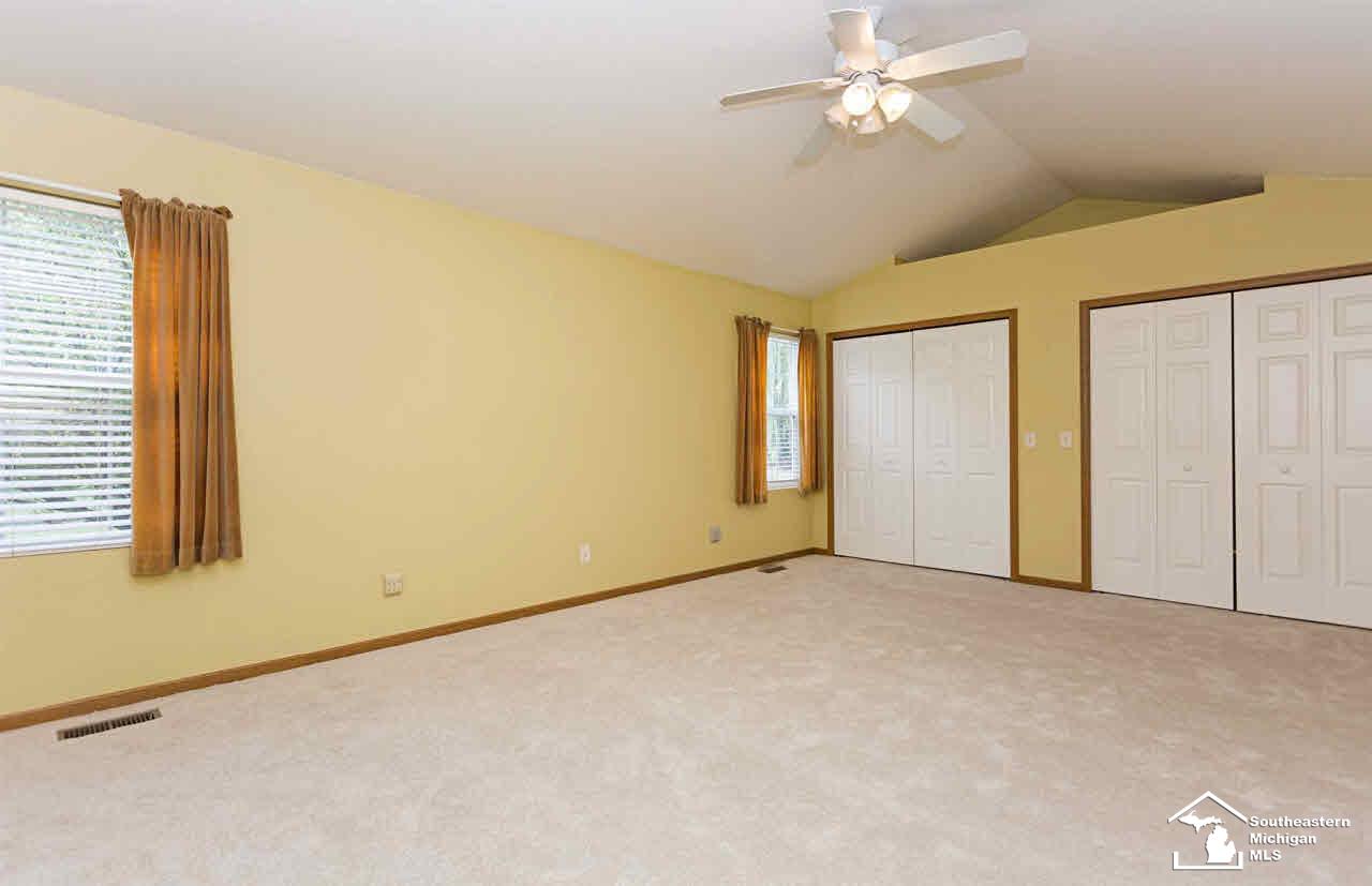 2625 Pinewood Road Temperance, MI 48182 - Photo 13 of 21