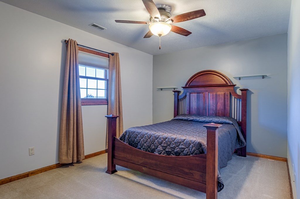 211 Ridge Court Ossian, IN 46777 - Photo 19 of 36 Gallery Image 19