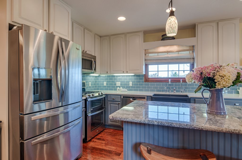 211 Ridge Court Ossian, IN 46777 - Photo 7 of 36 Gallery Image 7