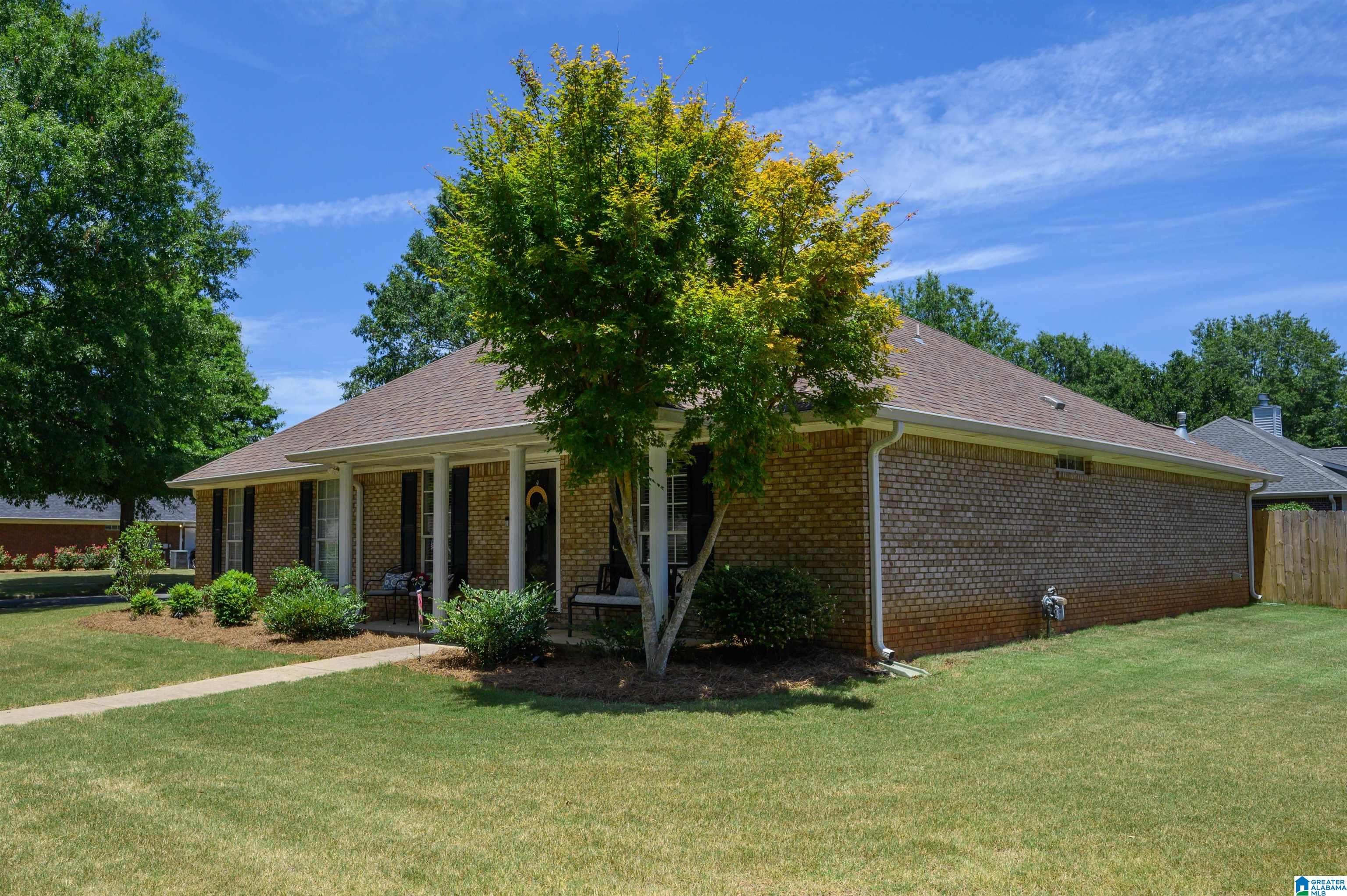 173 Silverstone Lane Alabaster, AL 35007 - Photo 3 of 41