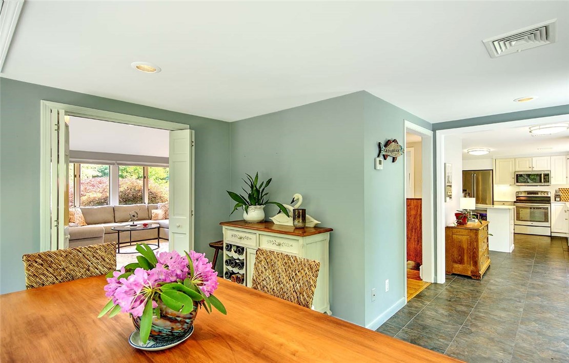 251 Succotash Road South Kingstown, RI 02879 - Photo 27 of 50