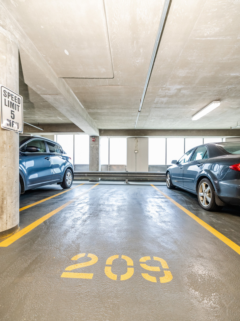 111 South Morgan Street, Unit 423 Chicago, IL 60607 - Photo 28 of 44