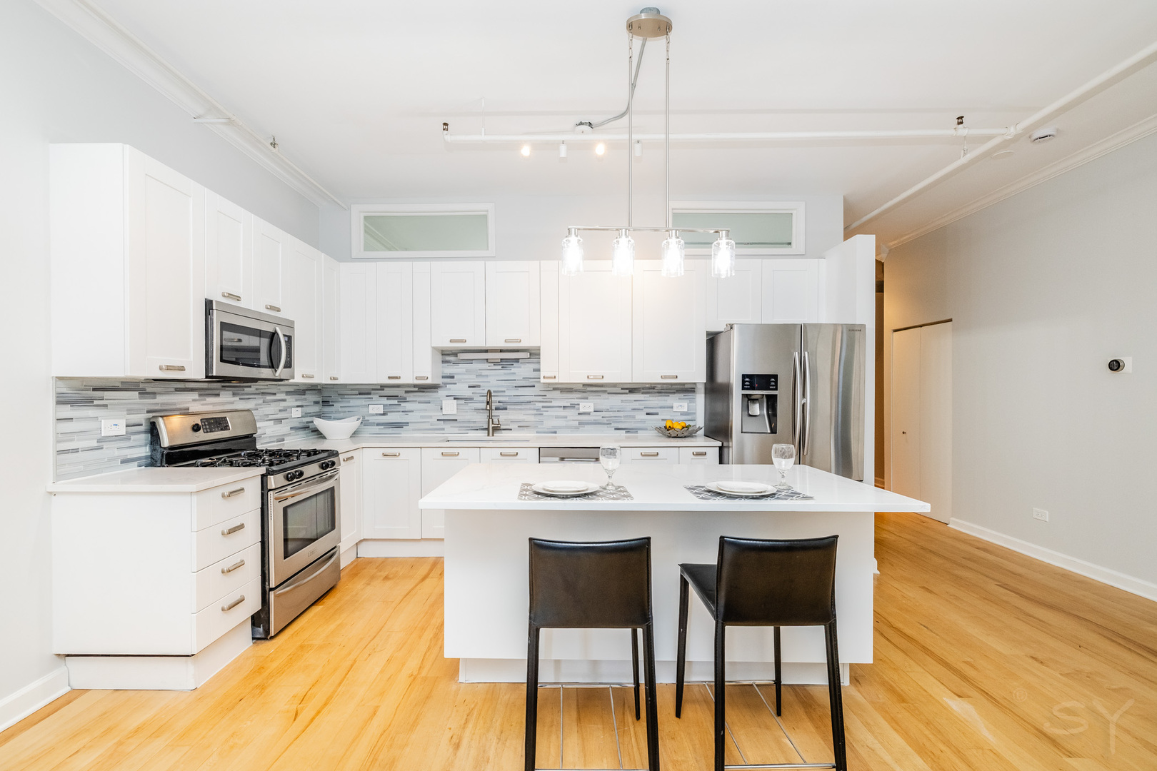 111 South Morgan Street, Unit 423 Chicago, IL 60607 - Photo 4 of 44