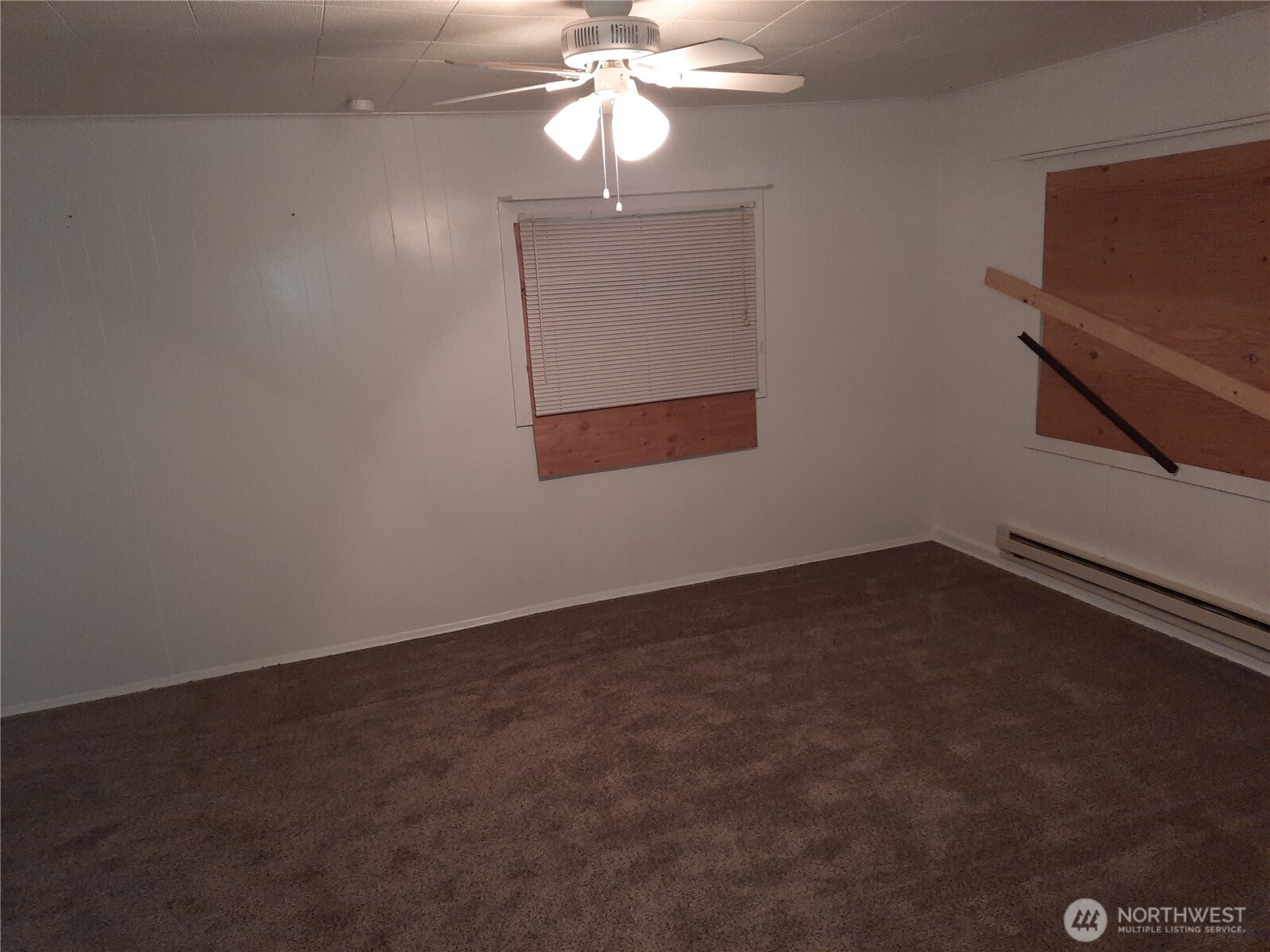 57255 State Rte 20 Rockport, WA 98283 - Photo 13 of 33 a view of an empty room with a window