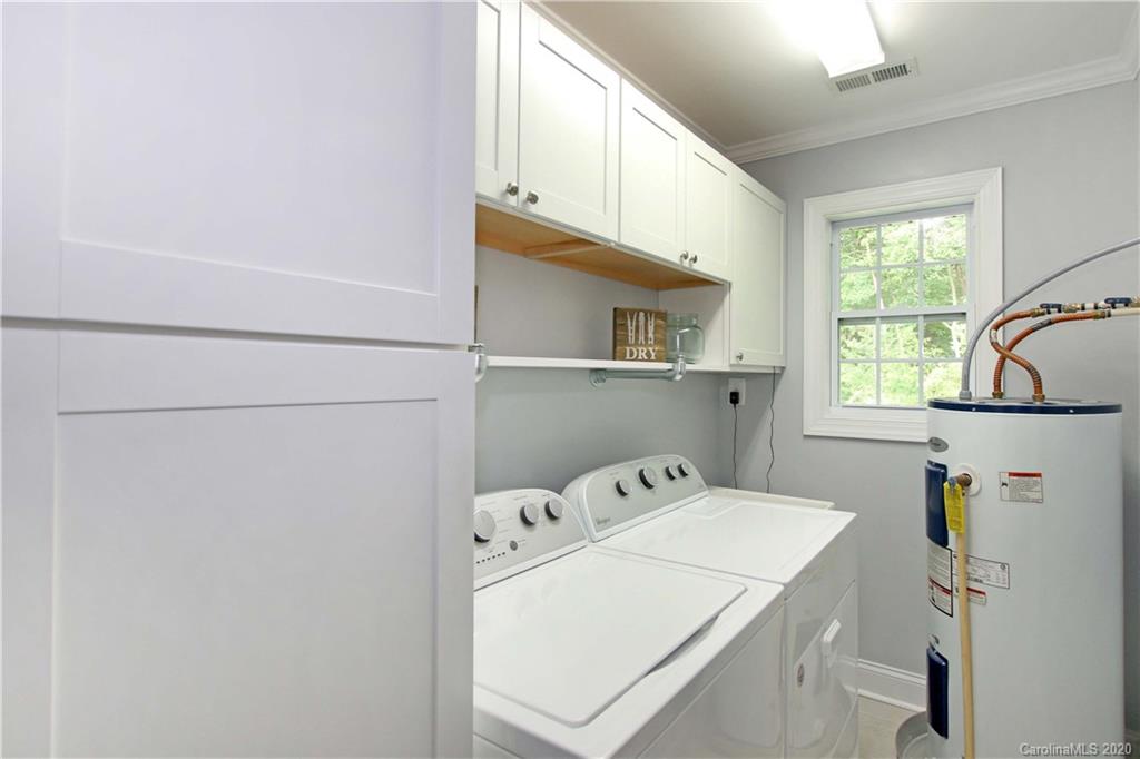 200 McCrary Road Mooresville, NC 28117 - Photo 18 of 41 a utility room with dryer and washer