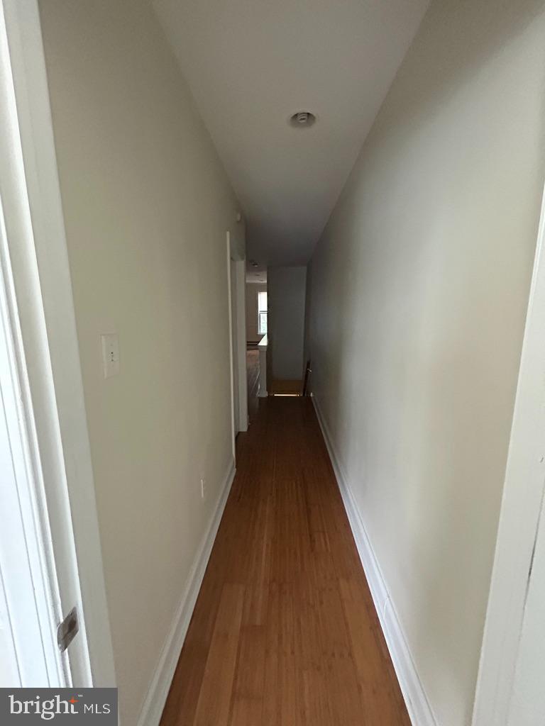 2225 Reed Street, Unit 2 Philadelphia, PA 19146 - Photo 3 of 13 Hallway